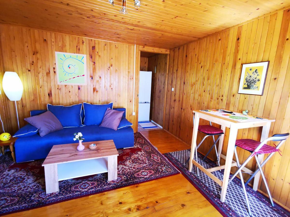 Merikotka - A Cozy Wooden Cottage, Slovenia * Braslovce